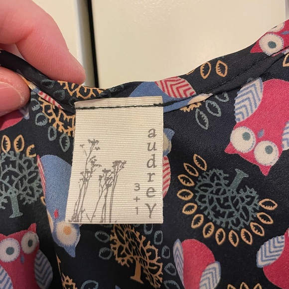 Audrey 3+1 adorable owl dress with ruffle neckline - Picture 4 of 5